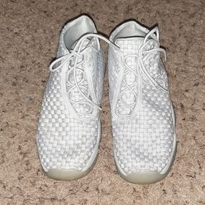 Jordan future low 7y